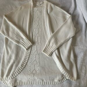 Elegant White Women's Sweater